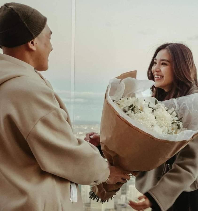 Photo Credit : Thai Cele Fan's Page