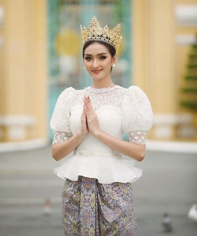 ពេជ្រ វត្តីសារ៉ាវឌ្ឍី