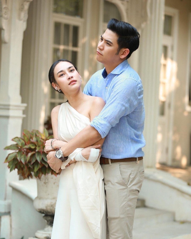  លោក Porshe Saran និង Now Tisanart 