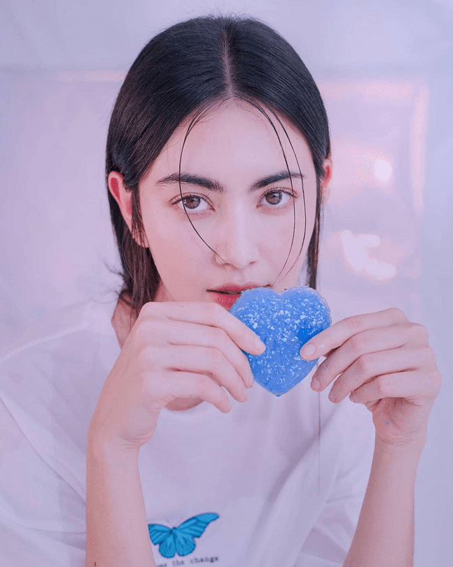  Mai Davikah 