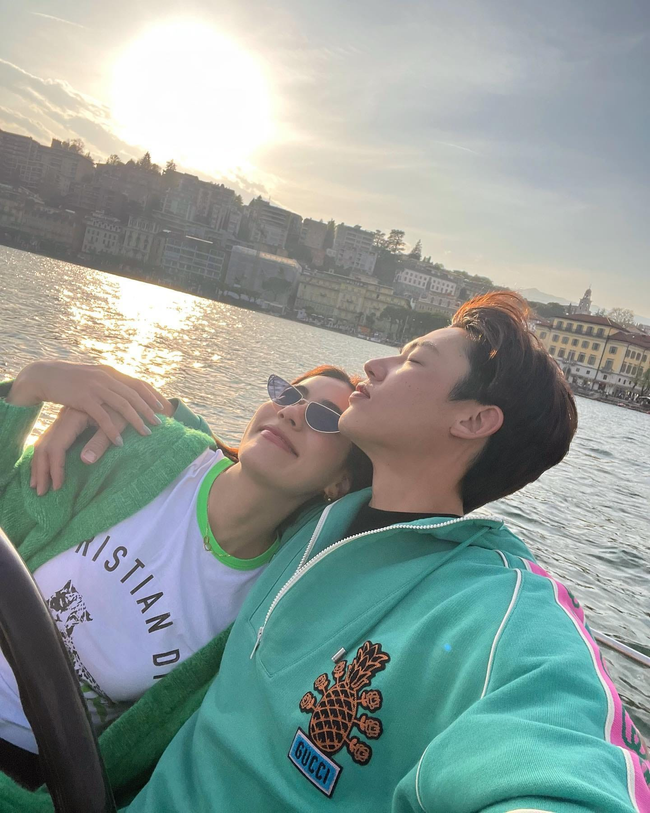 Photo Credit : MARK Prin Suparat Myanmar Fan Club