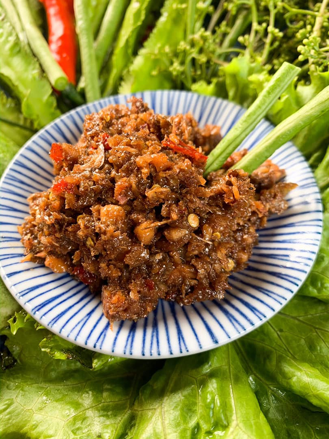បុកកន្ទុយហេះ