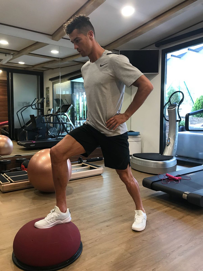 ខ្សែប្រយុទ្ធ Cristiano Ronaldo 