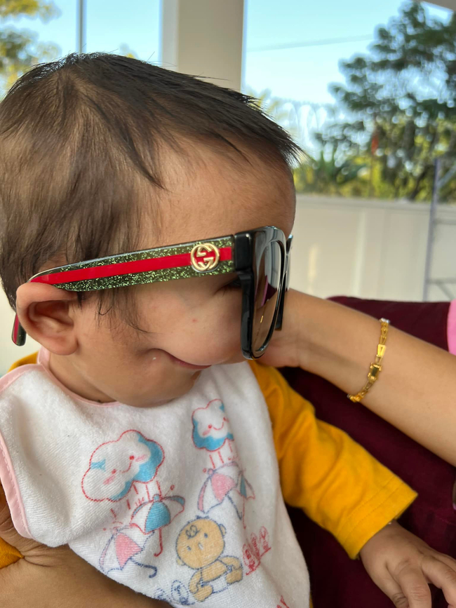 Photo Credit : Khine Hnin Wai's Facebook Acc