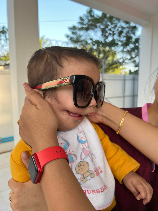 Photo Credit : Khine Hnin Wai's Facebook Acc