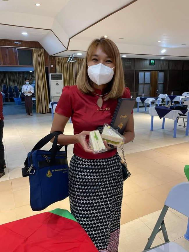 Photo Credit-"SEIN PHYO &amp; YI" FB Page