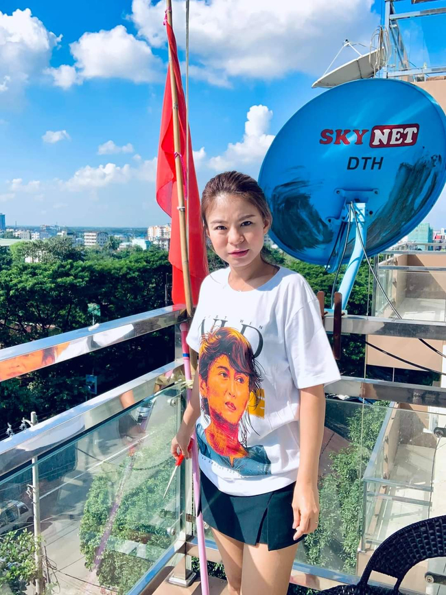 Photo Credit : Mya Wut Yee ' s Facebook Acc&nbsp;