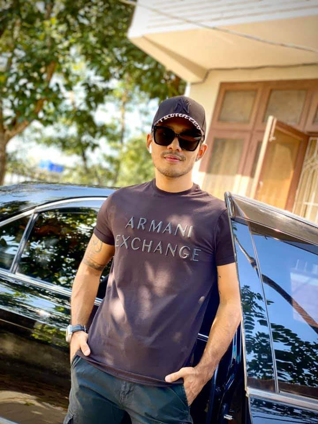 Photo credit-Nay Dway's Facebook page