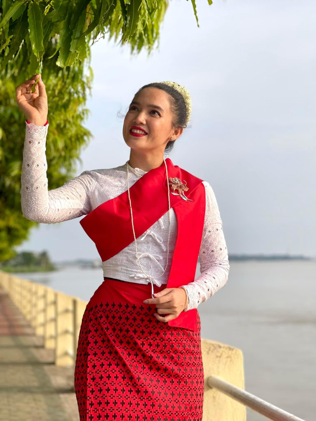 Aye Myat Thu’s Facebook 