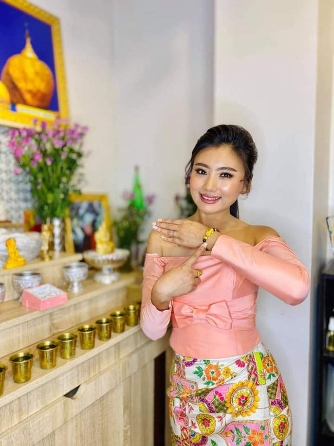 Photo Credit-May Kabyar's FB Page