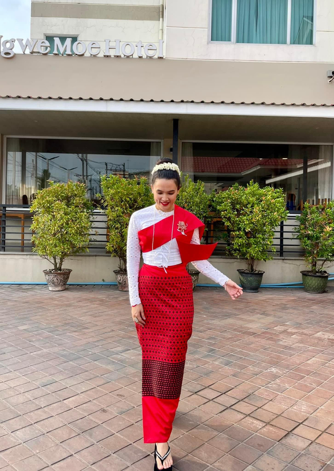 Aye Myat Thu’s Facebook 