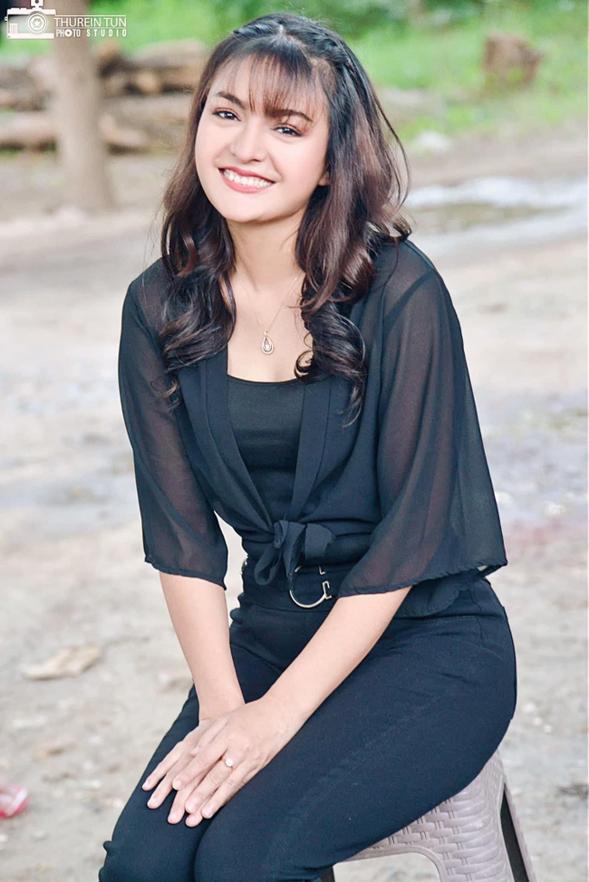 Photo Credit: May Mi Ko Ko - မေမီကိုကို's FB Acc