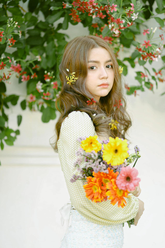 Khin Wint Wah's Facebook