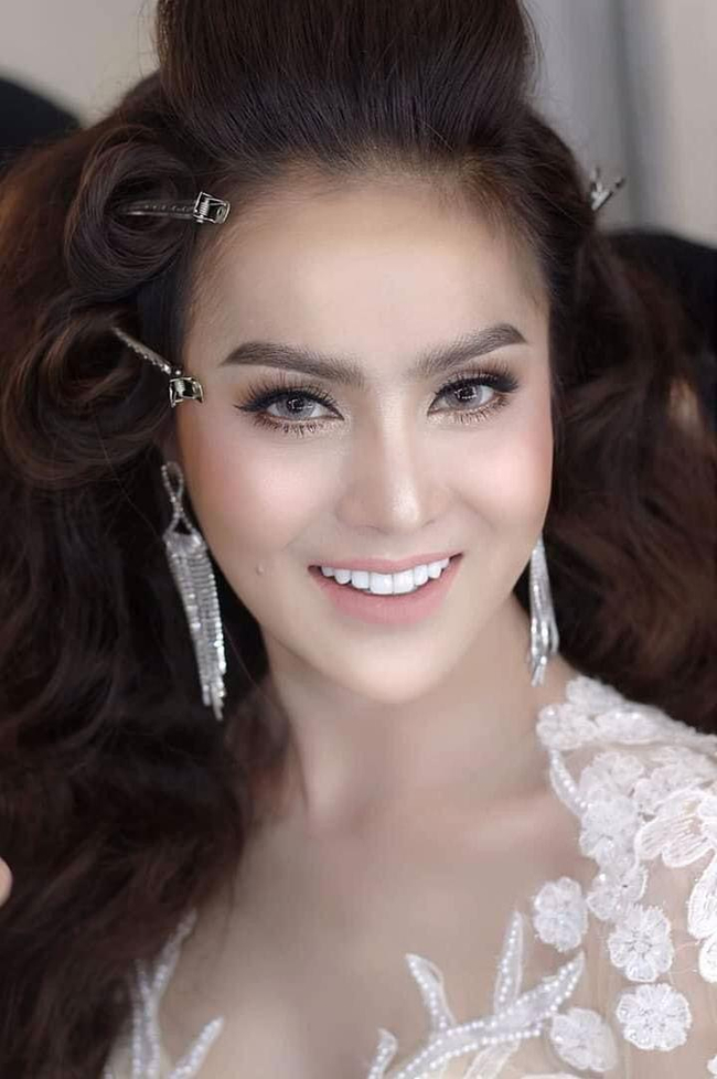 &nbsp; កញ្ញា ប៉ុបពី