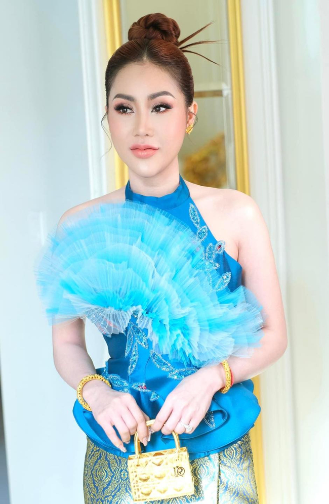 យាយសួយ 
