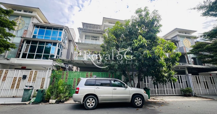 ​house for  sale