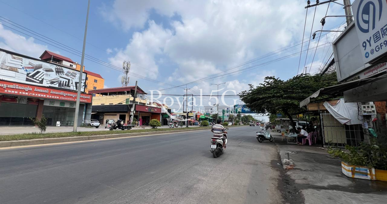 shop for rent at hanoi street