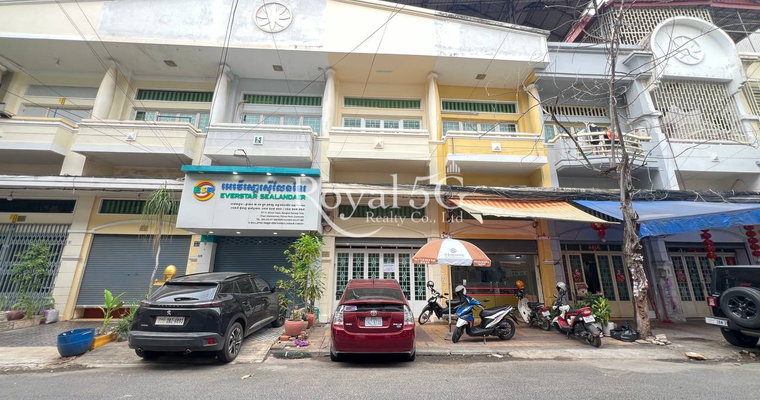 House For sale- Tumnopb Tuek