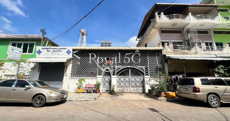 ផ្ទះសម្រាប់លក់- ទំនប់ទឹក