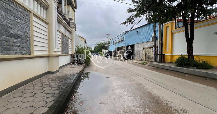 ដីសម្រាប់ជួល ភ្នំពេញថ្មី, សែនសុខ