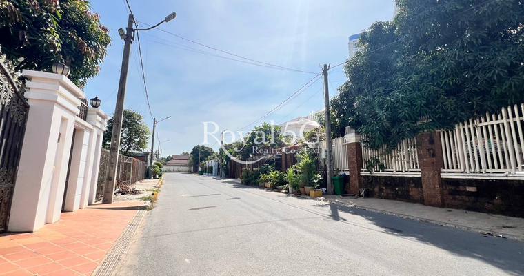 អគារសម្រាប់ជួល-​ ជ្រោយចង្វារ