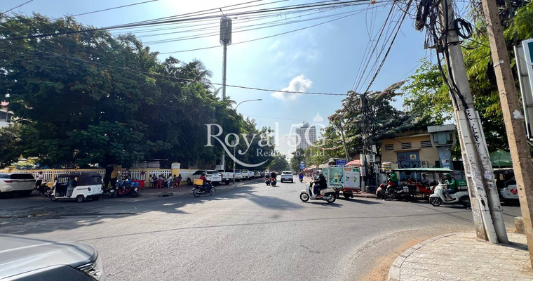 House For Rent- Daun Penh