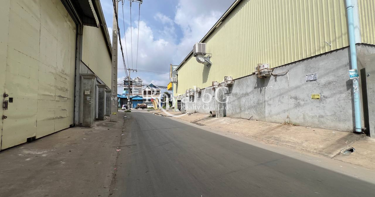 Warehouse for rent at chomka dong