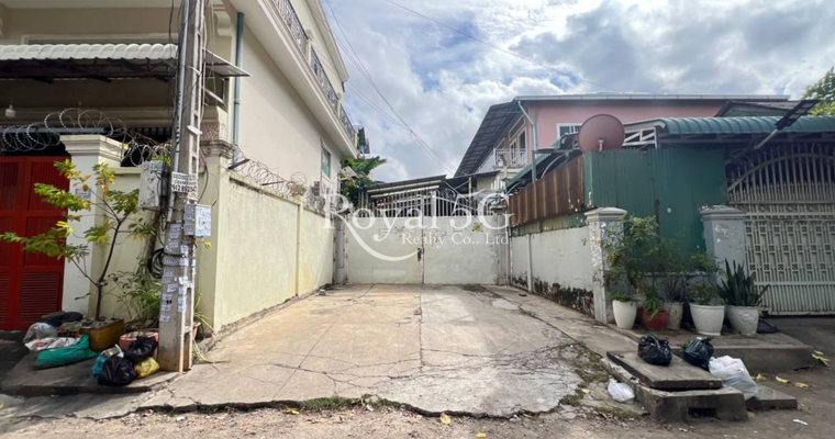 House for sale at street 2002