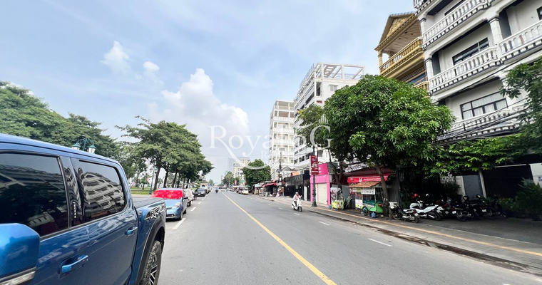 ផ្ទះសម្រាប់ជួល- ជ្រោយចង្វារ