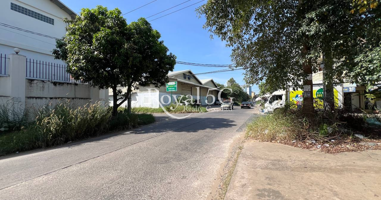 Warehouse for rent at sensok