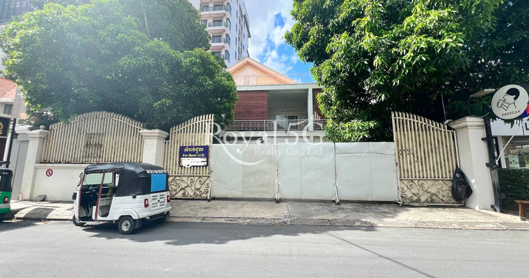 Villa For rent- Bkk1