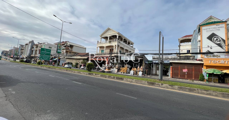 ផ្ទះសម្រាប់លក់ នៅឬស្សីកែវ