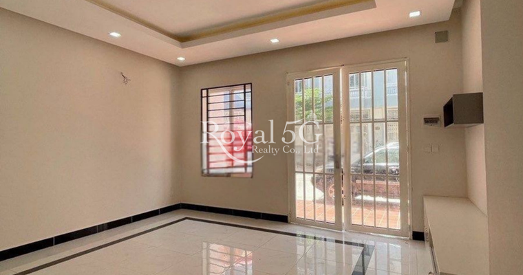 House For Urgent Sale Borey Piphub Reaksmey