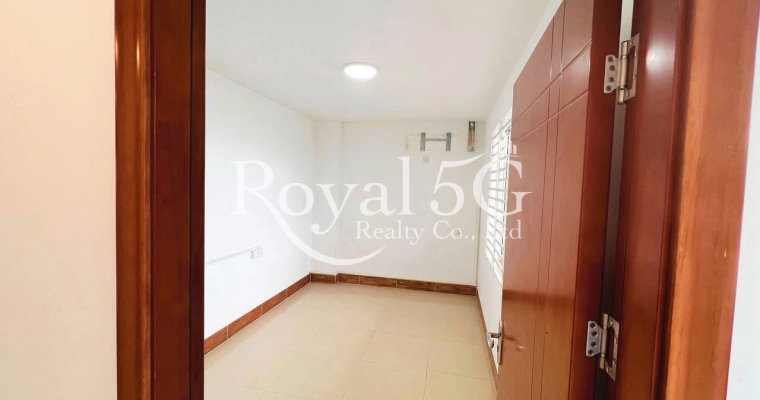 Office ទំនេរសម្រាប់ជួលនៅជិតវត្តទួលទំពូង ស្ថិតលើផ្លូវម៉ៅសេងទុង