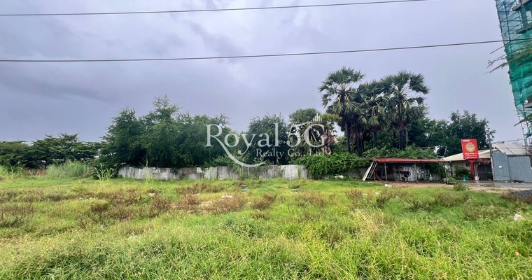 ដីសម្រាប់លក់- ជ្រោយចង្វារ