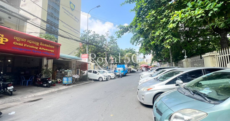 House For Rent- Daun Penh