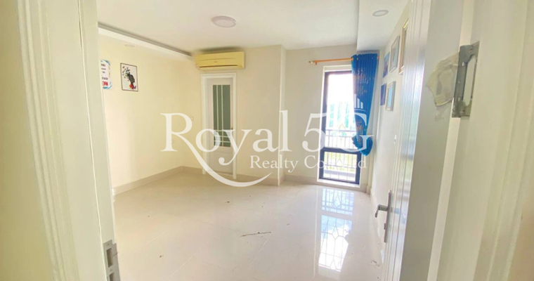 House for urgent sale in Chhouk Va 2, Sangkat Samraong Kraom