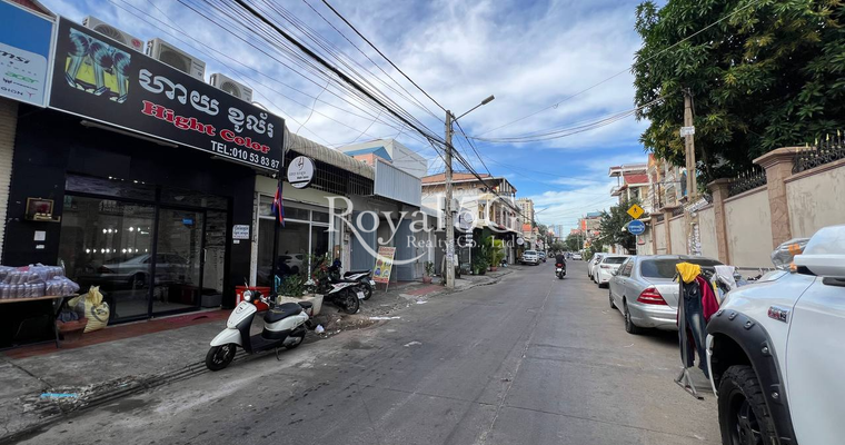 House for rent at phsar depo 2