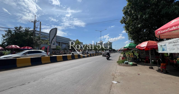 ដីសម្រាប់ជួលនៅ598