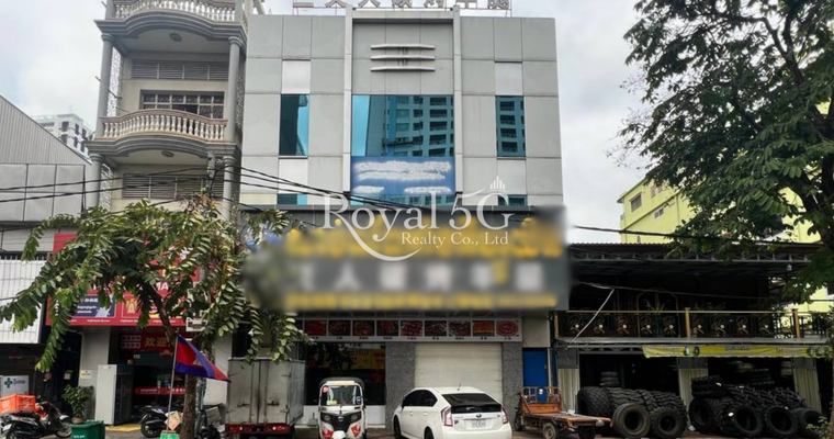 Shophouse for rent - Sangkat BKK1 , Preah Monivong Blvd