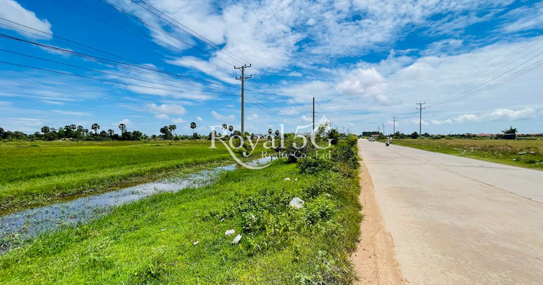 ដីសម្រាប់លក់ ​/  សំរោងទង ខេត្តកំពង់ស្ពឺ
