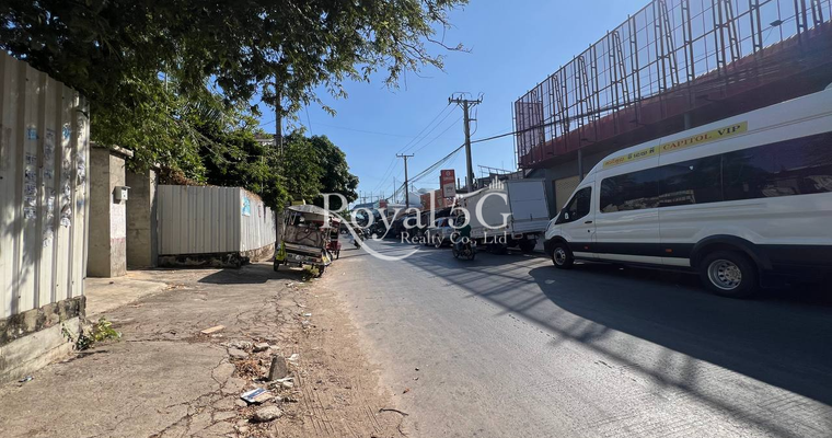 Warehouse for rent at russey keo