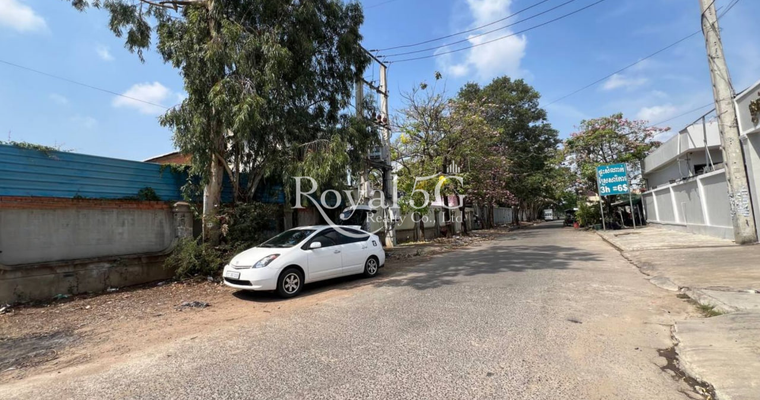 Land for rent at sensok