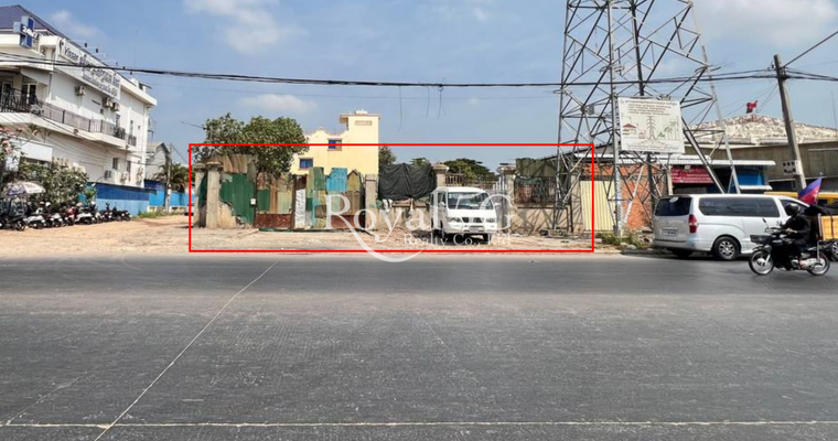 Land For rent at phnom penh thmei