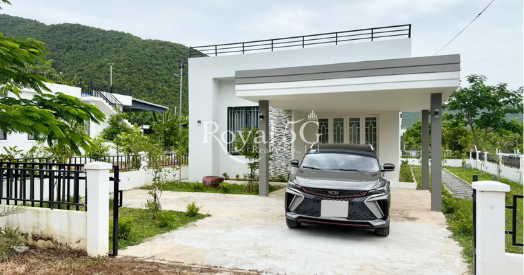 Villa For Sale Kompot Province