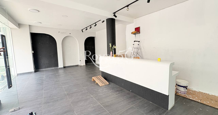 Shop For Rent - Sangkat Beongkok1 Khan Toulkork