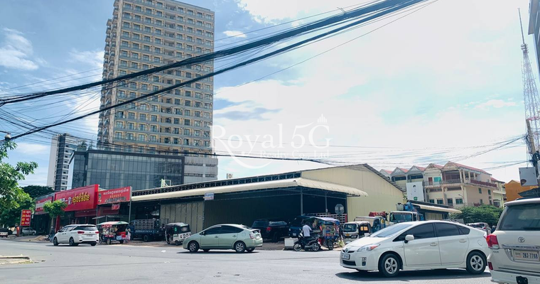 ឃ្លាំង សម្រាប់ជូល  ទូលគោក