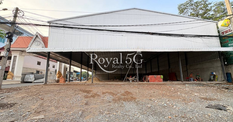 ឃ្លាំងសម្រាប់ជួលនៅលើផ្លូវជាតិលេខ១ សង្កាត់និរោធ ខណ្ឌច្បារអំពៅ