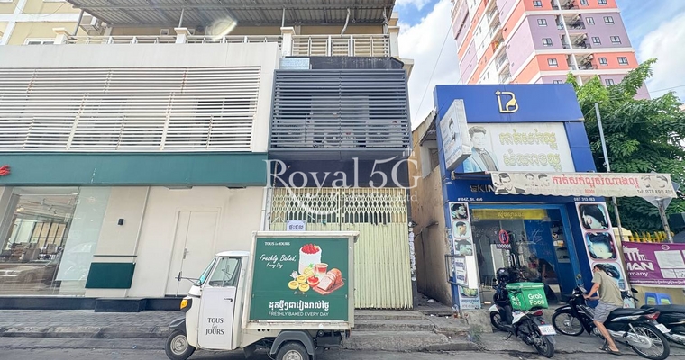Shophouse for rent - Sangkat Toul Tom Poung