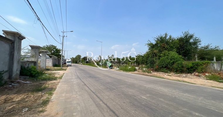 Land for rent street 1800 russey keo